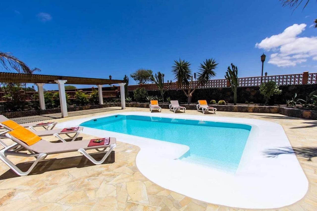 Villa Privada En Un Entorno Unico Corralejo Exterior photo